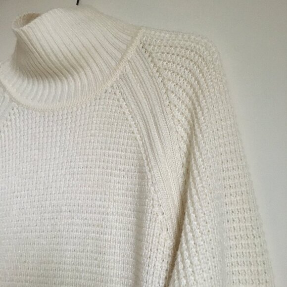Banana Republic Wool Blend Knit Turtleneck Sweater - Picture 5 of 13